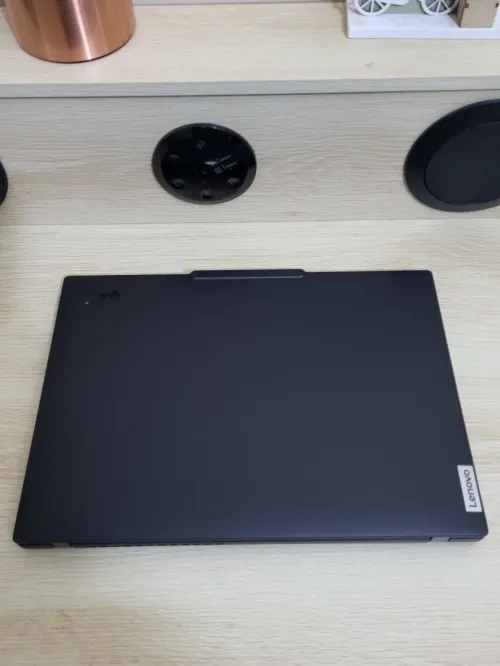 THINKPAD T14 14'' FHD+ | INTEL CORE Ultra 7 165U | 32GB RAM | 256GB NVMe | UHD GRAPHICS | ANNEE 2025
