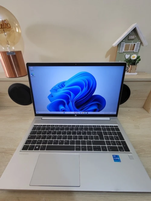 HP ProBook 450 G8 15.6 FHD | INTEL CORE i5 1135G7 | 16GB RAM | 512GB SSD | INTEL Iris Xe GRAPHICS