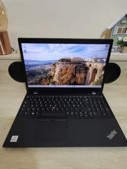 Lenovo ThinkPad L15 15.6'' FHD | INTEL vPRO CORE i5 10210U | 16GB RAM | 256GB NVMe | UHD GRAPHICS