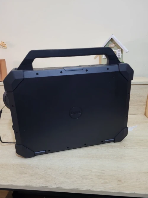 Dell Latitude Rugged Extreme 7424 14'' FHD TACTILE | CORE i5-8350U | 16GB RAM | 512GB NVMe SSD