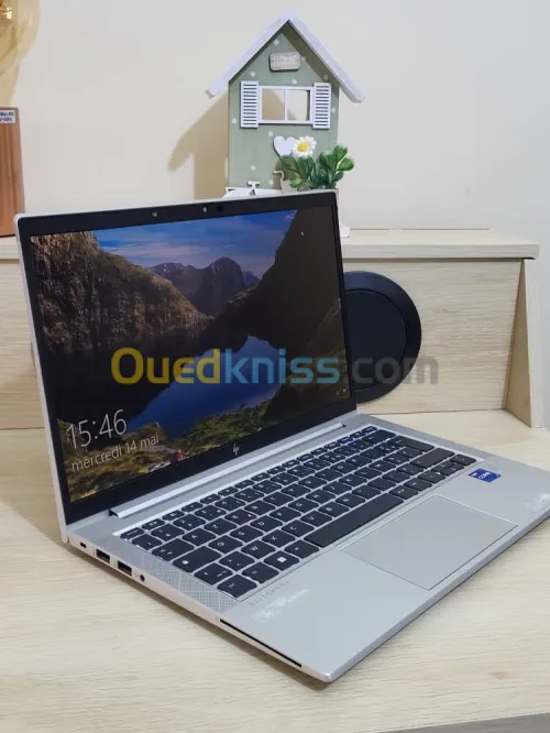 HP ELITEBOOK 830 G8 | CORE i7-1185G7 | 32GB RAM | 512GB SSD | INTEL IRIS XE GRAPHICS
