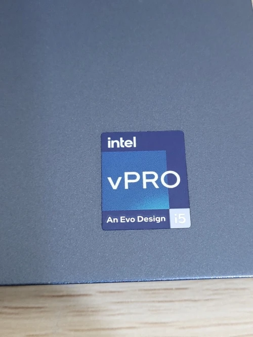 DELL LATITUDE 7440 ULTRA LEGER | INTEL Evo vPRO CORE i5 1345U | 1TB NVME SSD | 16GB RAM
