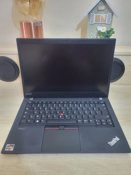 LENOVO THINKPAD T14s FHD TACTILE | RYZEN 7 5850U 2.30GHz | 32GB RAM | 1To NVME | AMD RADEON Pro 4GB