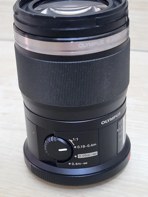 Objectif Olympus M. Zuiko Digital ED 60 mm f/2.8 Macro