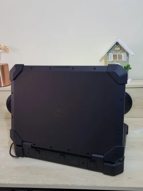 Dell Latitude Rugged Extreme 7424 14'' FHD TACTILE | CORE i5-8350U | 16GB RAM | 512GB NVMe SSD