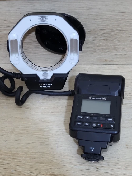 Sigma MACRO EM-140 DG- Flash annulaire - 14m - dédié aux Boîtiers Nikon i-TTL