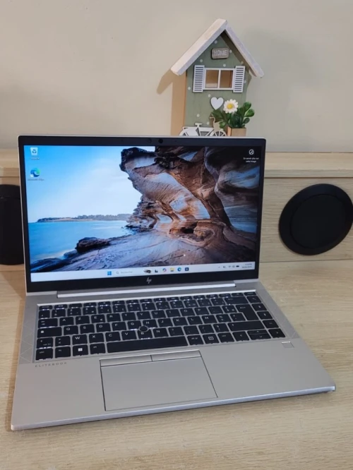 HP EliteBook 845 G8 14'' FHD | AMD RYZEN 5 PRO 5650U | 16GB RAM | 256GB NVMe SSD | AMD RADEON GRAPHICS