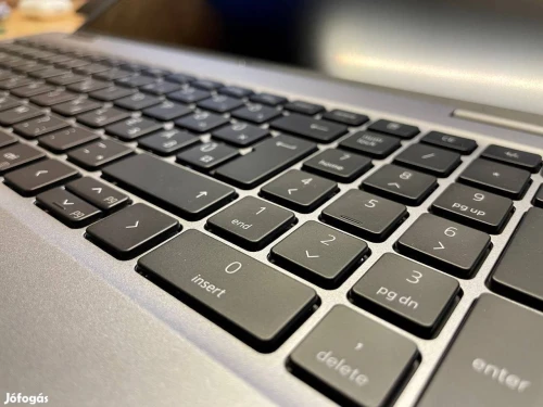 DELL LATITUDE 5520 | INTEL 11TH GEN CORE i7 1165G7 @2.8GHz | 16GB RAM | 512GB SSD | INTEL Iris Xe