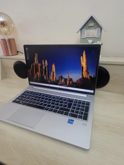 HP EliteBook 650 G10 15.6'' | INTEL 13EME GEN I5 1345U | 16GB RAM | 512GB NVMe SSD | UHD GRAPHICS