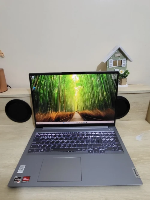 ThinkBook 16 G6 ABP 16'' FHD + | RYZEN 7 7730U | 16GB RAM | 1TB NVMe SSD | AMD RADEON GRAPHICS 2GB