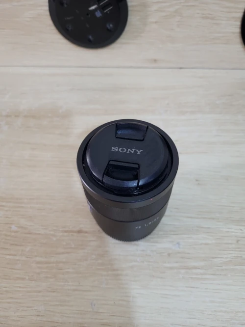 Objectif Sony FE 55mm F/1.8 ZEISS Sonnar T*