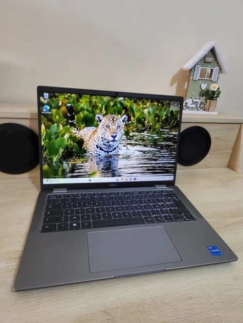 DELL LATITUDE 7440 ULTRA LEGER | INTEL CORE i5 1345U | 512GB NVME SSD | 16GB RAM