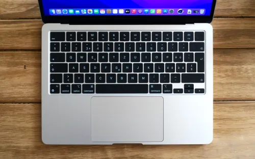 MacBook Air M2 2022 GRIS SIDERAL| PUCE M2 8 CORE | GPU 10 CORE | 8GB RAM | 256GB SSD