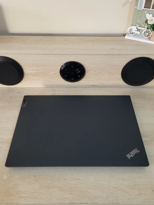 THINKPAD P16s 16" FHD +| vPRO CORE i7-1370P | RTX A500 4GB | 32GB RAM | 512GB NVMe SSD | WORKSTATION