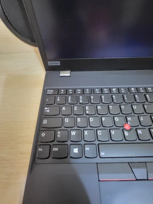 THINKPAD P53s 15.6 FHD | CORE i7 8565U | NVIDIA QUADRO P520 2GB | 8GB RAM | 256 NVME SSD