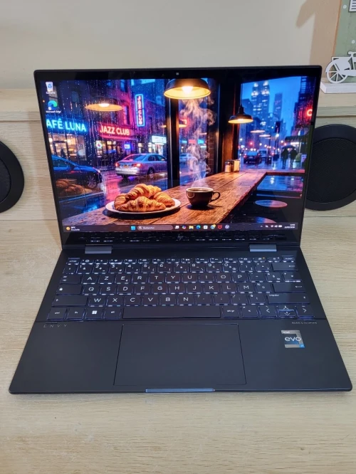 HP ENVY X360 2-in-1 OLED 2.8K Convertible TACTLE | INTEL EVO CORE i7 1250U | 16GB RAM | 512GB NVME SSD