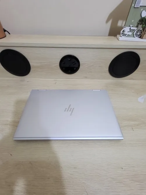 HP EliteBook X360 1030 G8 TACTILE 2-En-1 | CORE i5-1145G7 | 16GB RAM | 256GB NVME SSD |
