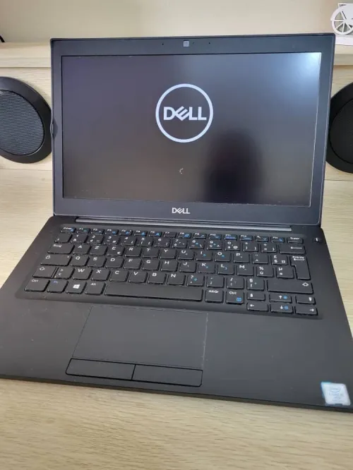 DELL LATITUDE 7390 12.9 | INTEL 7EME GEN CORE I5 7300U | 8GB RAM | 256GB SSD 