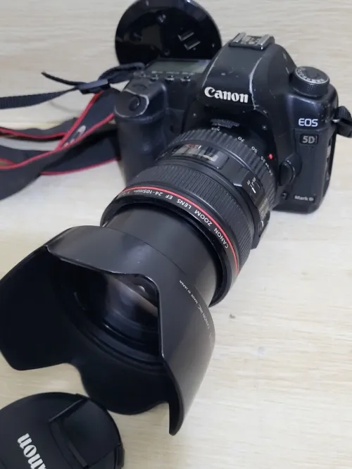 canon 5d mark ii + Canon EF 24-105mm f/4L IS USM