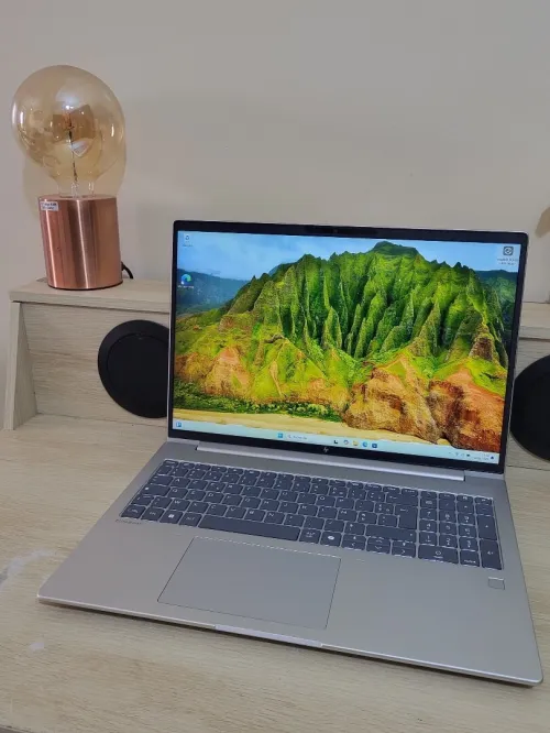 HP EliteBook 6 G1i 16'' NoteBook AI PC | INTEL CORE Ultra 5 225U | 32GB RAM | 512 NVMe | INTEL GRAPH