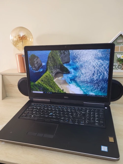 DELL PRECISION 7710 | CORE i7-6920HQ | NVIDIA QUADRO M3000M 4GB | 1TB NVMe | 16GB RAM | WORKSTATION