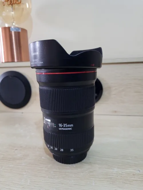 Canon EF 16-35mm f/2.8L III USM ultra grand-angle Qualité image exceptionnelle - passionnés de photo