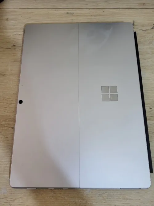 MICROSOFT SURFACE Pro 8 TACTILE - INTEL 11EME GEN i5-1145G7 - 16GB RAM - 256GB SSD - QHD 2880 x 1920