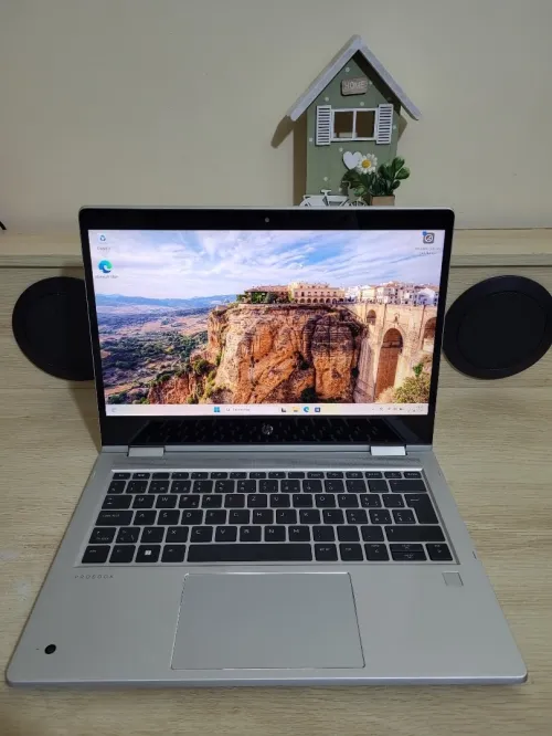 HP ProBook X360 435 G10 TACTILE | RYZEN 7 7730U | 32GB RAM | 512GB NVMe SSD | AMD Radeon Graphics