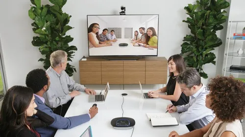 Logitech MeetUp sans fil | Ultra HD 4K/1080p/720p | Webcam Visioconférence panoramique / inclinaison | 3 Microphones/Haut-Parleur Personnalisables