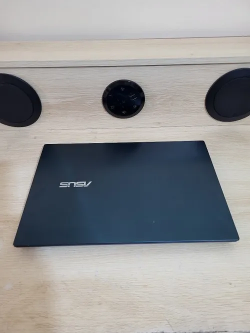 ASUS Zenbook Duo UX481FA 14 POUCES FHD Tactile | INTEL CORE i5 10210U @1.60GHz | 8GB RAM | 512GB NVMe SSD | INTEL UHD GRAPHICS