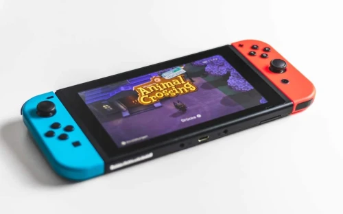Nintendo Switch + 1 JEUX