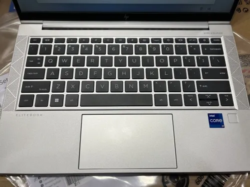 HP ELITEBOOK 830 G8 | INTEL 11EME GEN CORE I7-1185G7 | 16GB RAM | 512 SSD | Iris Xe Graphics