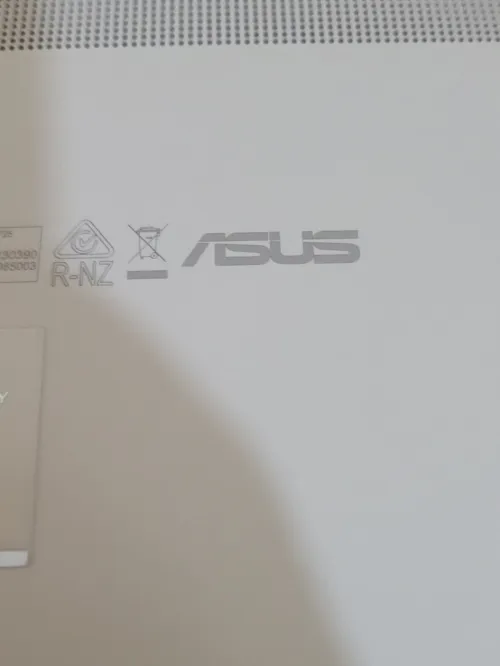 Asus ZenBook A14 14" OLED Full HD+ | Snapdragon X X1-26-100 | 16GB RAM | 512GB NVMe SSD | Qualcomm Adreno x1-45 GPU
