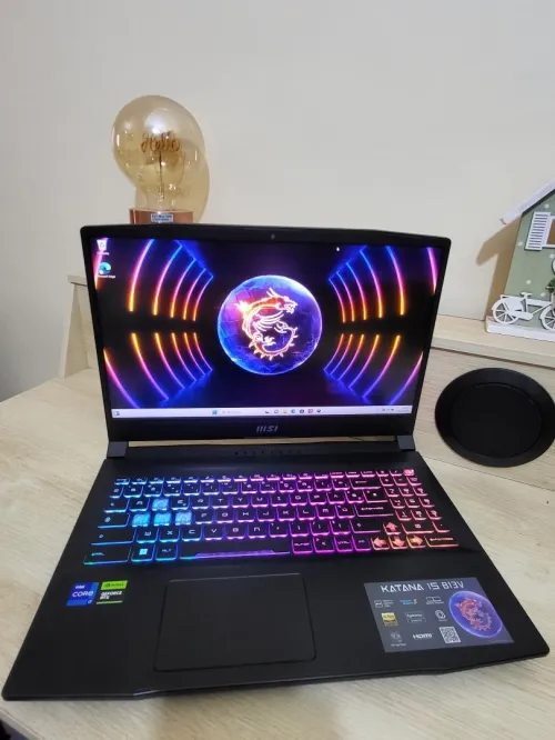 GAMING MSI KATANA 144 Hz | CORE i7-13620H | NVIDIA RTX 4050 6GB | 1TB NVMe SSD | 32GB RAM | Dragon Station