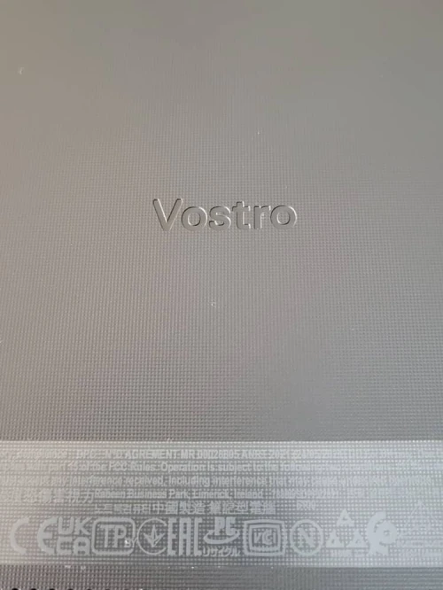 DELL VOSTRO 15.6'' FHD | RYZEN 5 5500U | 8GB RAM | 512GB SSD | AMD RADEON GRAPHICS 