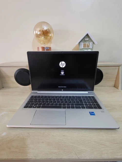 HP PROBOOK 450 G10 15.6'' FHD| INTEL CORE i5 1335U | 8GB RAM | 256GB NVMe SSD | INTEL UHD GRAPHICS