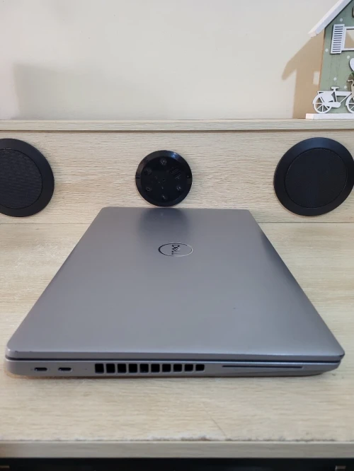 DELL PRECISION 3581 | CORE i7-13700H | NVIDIA RTX A500 4GB | 512 SSD | 16GB RAM | WORKSTATION