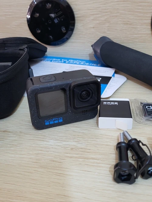 GoPro HERO12 Black - Caméra daction étanche - Ultra HD 5.3K60 Photos 27MP - HDR - stabilisation