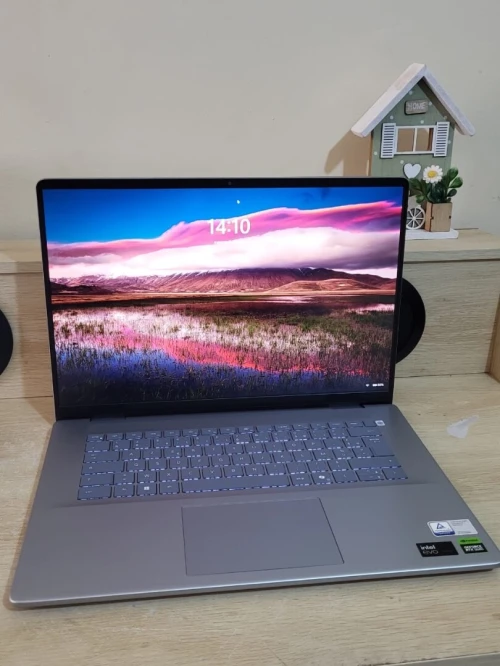 IA GAMING Dell Inspiron 2.5K 120Hz | CORE Ultra 7-155H | NVIDIA GeForce RTX 4060 8GB | 16GB RAM | 1To NVMe SSD | WORKSTATION