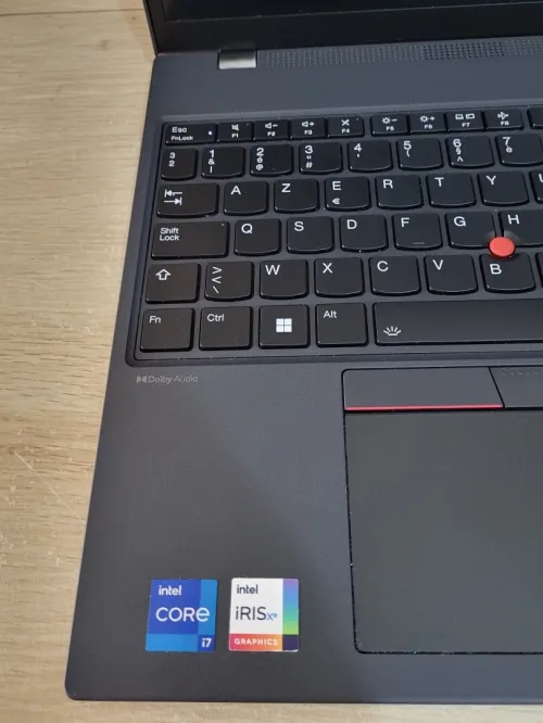 Thinkpad T16 GEN 2 16'' FHD | CORE i7 1355U | 32GB RAM | 1TB NVMe SSD | INTEL IRIS XE GRAPHICS