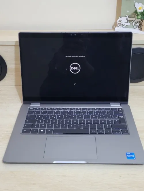DELL LATITUDE 3340 X360 TACTILE | INTEL CORE i5 1335U | 16GB RAM | 256GB SSD | INTEL IRIS Xe GRAPHICS