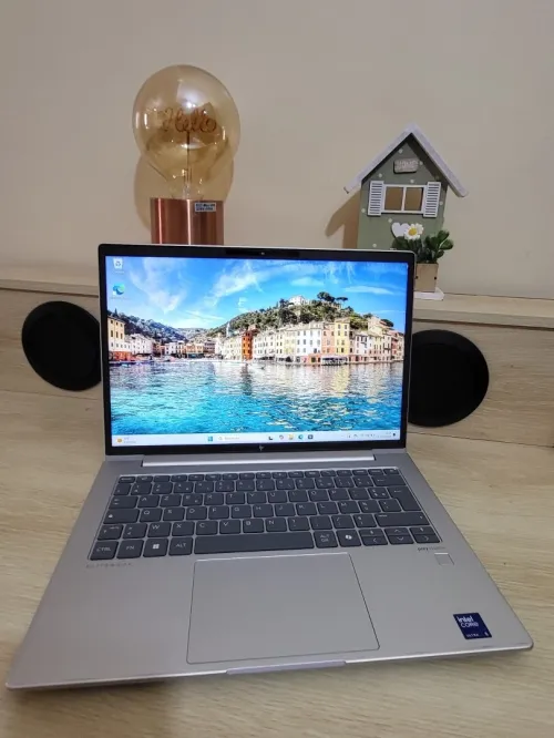 HP ELITEBOOK 640 G11 | CORE ULTRA 5 135U | 16GB RAM | 512GB SSD | INTEL ARC GRAPHICS