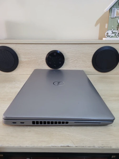 DELL PRECISION 3581 | CORE i7-13700H | NVIDIA RTX A500 4GB | 512 SSD | 16GB RAM | WORKSTATION