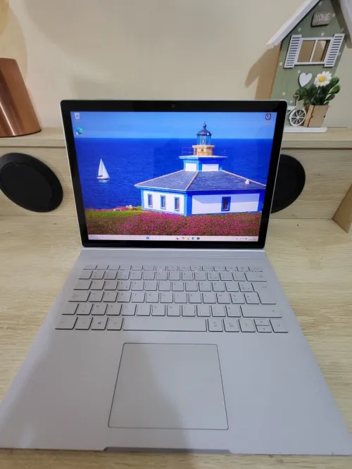 MICROSOFT SURFACE BOOK 3 13.5 3K TACTILE | CORE i5-1035G7 | 8GB RAM | 256GB SSD | INTEL IRIS Plus