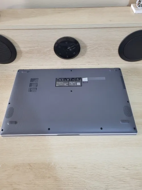 ASUS VivoBook 15.6" FHD | INTEL Pentium Silver N5000 | 4GB RAM | 256GB SSD | INTEL UHD GRAPHICS