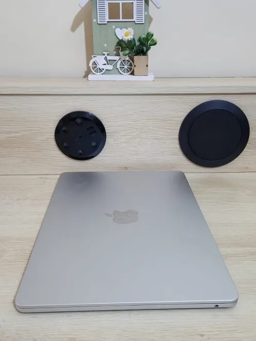 MacBook Air M4 2024 Argent | PUCE M4 8 CORE | GPU 8 CORE | 16GB RAM | 256GB SSD | CYCLES 57 | CAPACITÉ  BATTERIE 100%