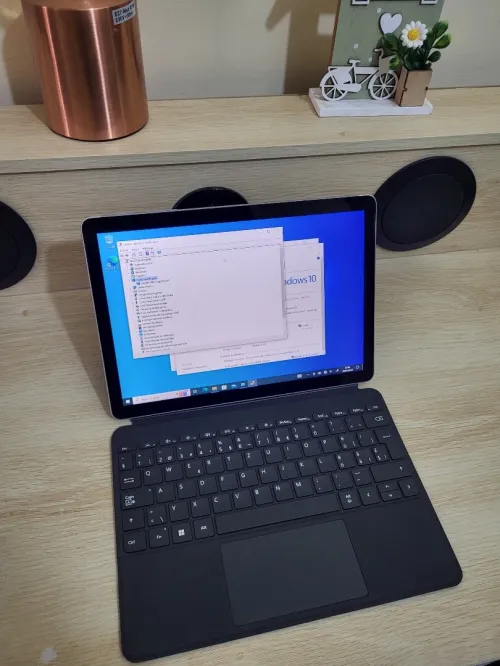 Microsoft Surface GO 3 TACTILE | PENTIUM CPU GOLD 6500Y 1.61GHz | 8GB RAM | 128GB SSD | Poids : 544g