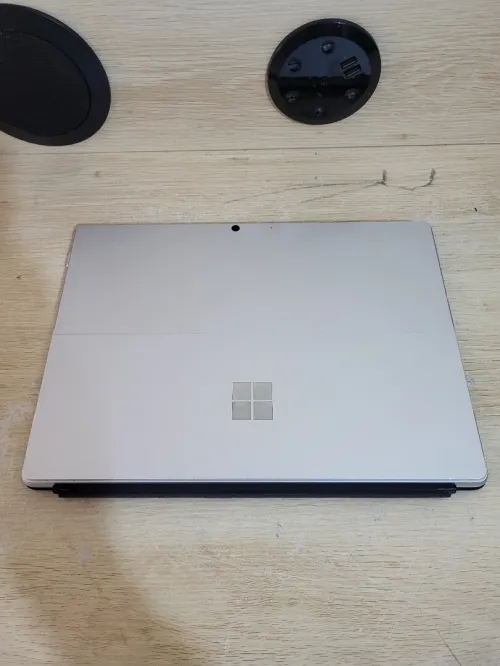 MICROSOFT SURFACE Pro 8 TACTILE - INTEL 11EME GEN i5-1145G7 - 16GB RAM - 256GB SSD - QHD 2880 x 1920