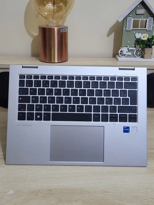 HP EliteBook X360 1040 G10 2-EN-1 TACTILE | INTEL 13EME CORE I5 1335U | 16GB RAM | 512GB SSD