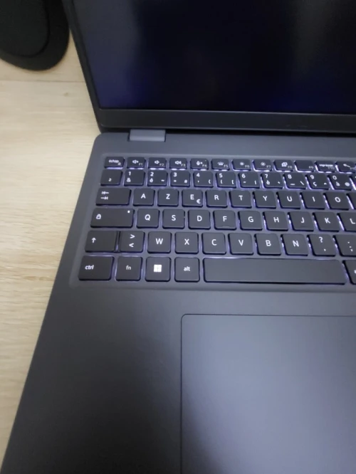 DELL LATITUDE 3540 2024 15.6 FHD | INTEL 12EME GENERATION CORE I5 1235U | 8GB RAM | 512GB M2 SSD